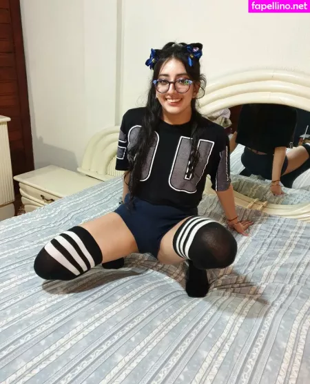 Sophie Marie27 OnlyFans Thumbnail #YoAtTClRTx