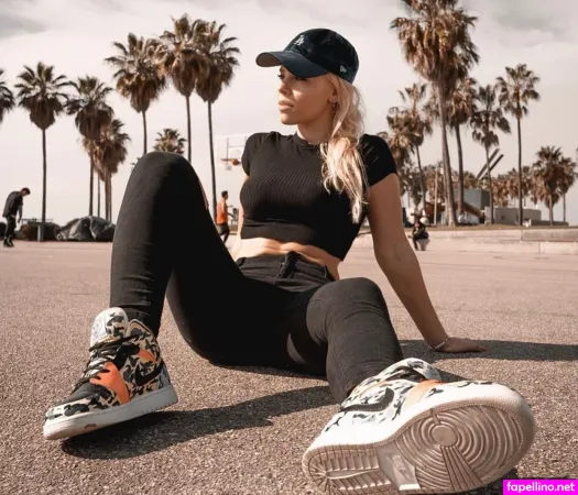 Sophie Mazzaro OnlyFans Thumbnail #QzcQX4rA4O