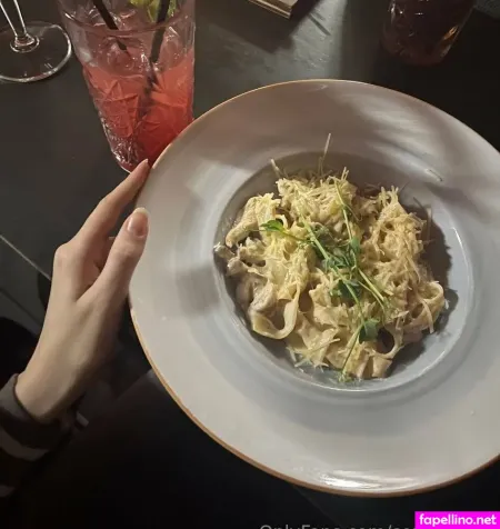 Sophie Mur OnlyFans Thumbnail #FfTJhCW1yS