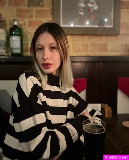 Sophie Mur OnlyFans Thumbnail #bIxQ3fR85j