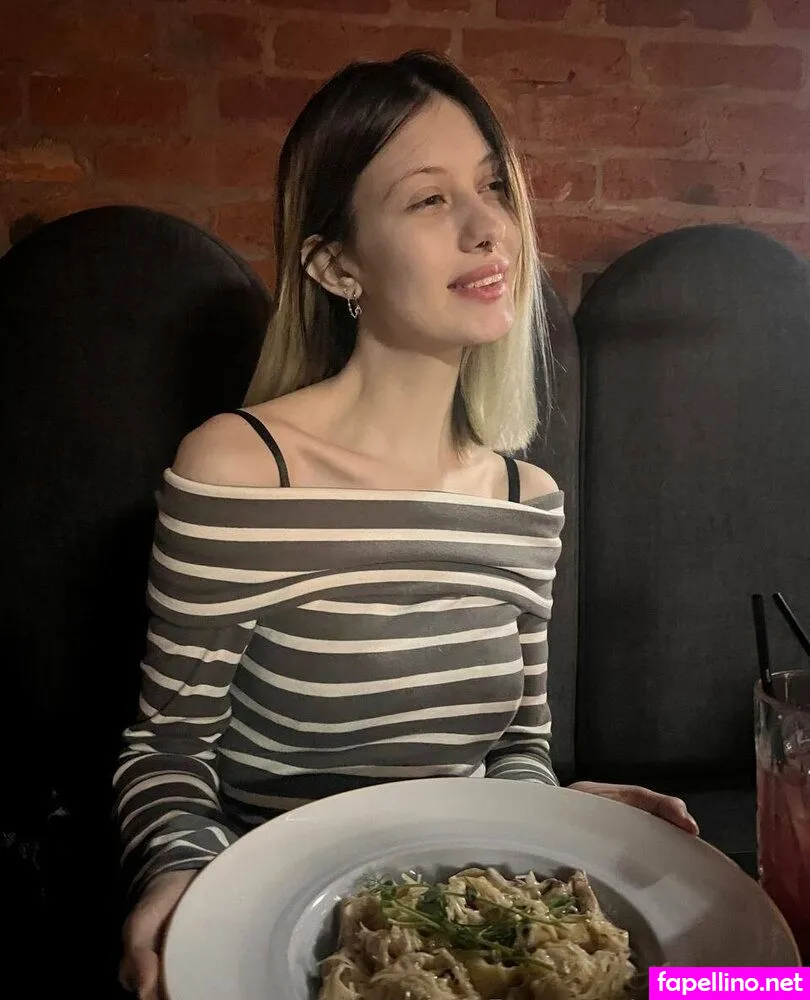 soph.mur, sophie.mur Nude Leaked OnlyFans Photo #ldrkyB6Nyr