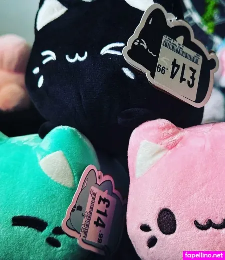 Sophie Nash OnlyFans Thumbnail #LZwn5EqHAe