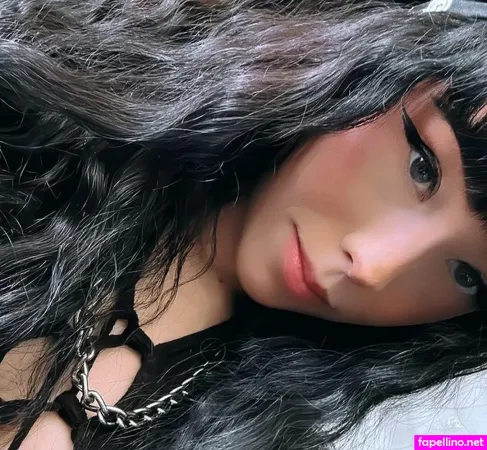 Sophie Nash OnlyFans Thumbnail #XEMS7cH5ie