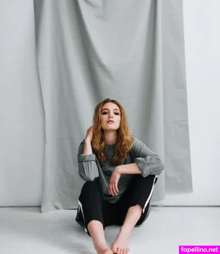 Sophie Nelisse OnlyFans Thumbnail #Ht3PhraF2U