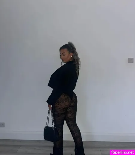 Sophie Nelson OnlyFans Thumbnail #qWewd4M20d