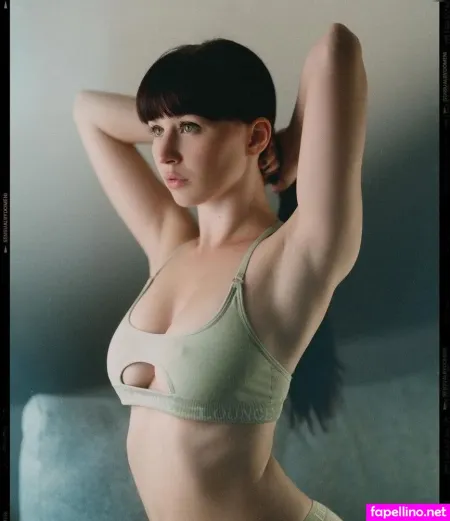 Sophie Nther OnlyFans Thumbnail #XrdOfyL7tm