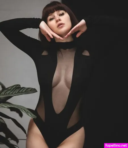 Sophie Nther OnlyFans Thumbnail #tIa4aBrWhn