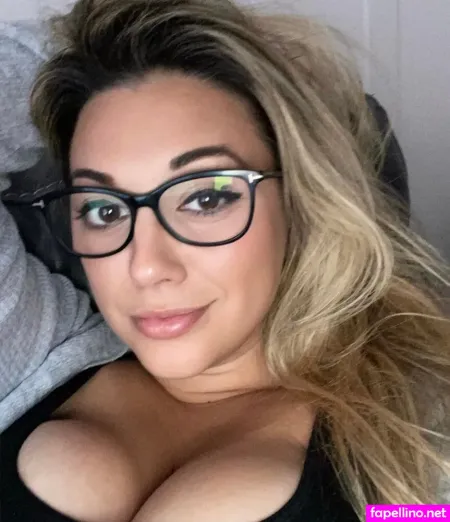 Sophie Parker OnlyFans Thumbnail #AFbQnzf39n
