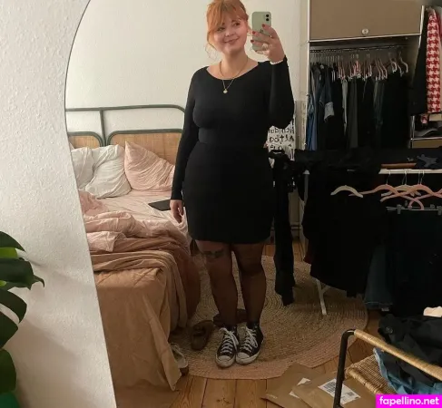Sophie Passmann OnlyFans Thumbnail #UpLHYKZwNH