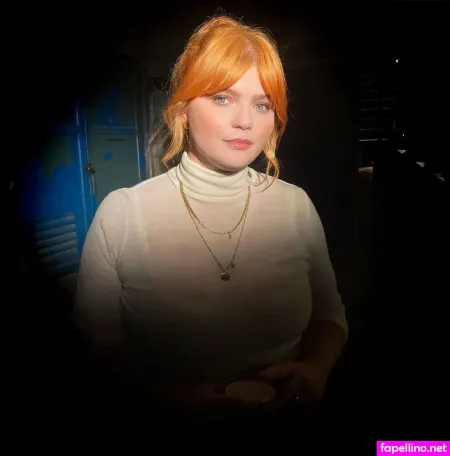 Sophie Passmann OnlyFans Thumbnail #p9AoBxN8HK