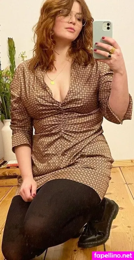 Sophie Passmann OnlyFans Thumbnail #tWodA18FOr