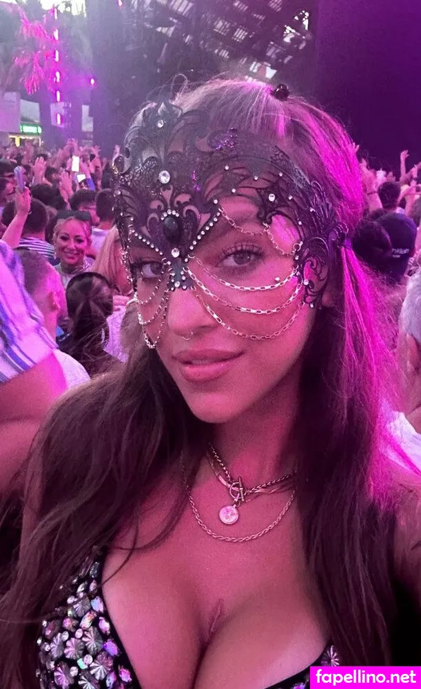 Sophie Pawlica Nude Leaked OnlyFans Photo #8kFmXv8rMs
