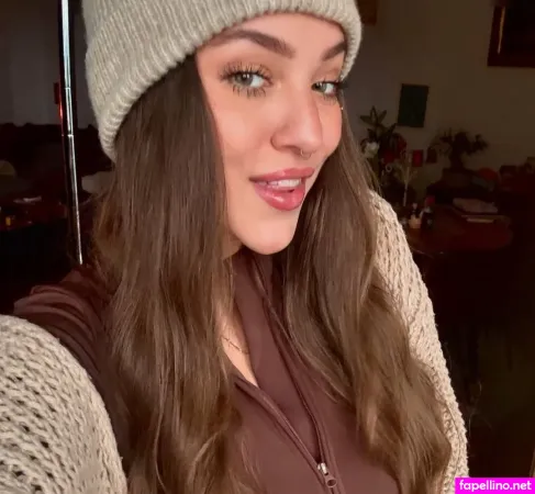 Sophie Pawlica OnlyFans Thumbnail #I0lC5VVuXq