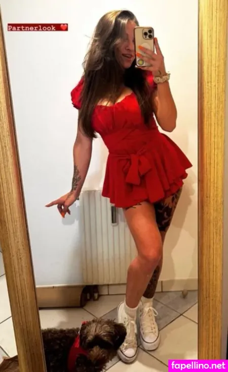 Sophie Pawlica OnlyFans Thumbnail #UBzGuocaGB