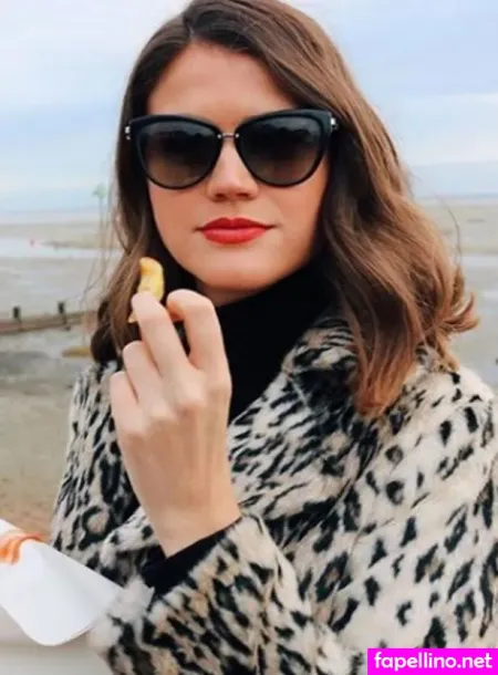 Sophie Porley OnlyFans Thumbnail #9J93ZBH0M6