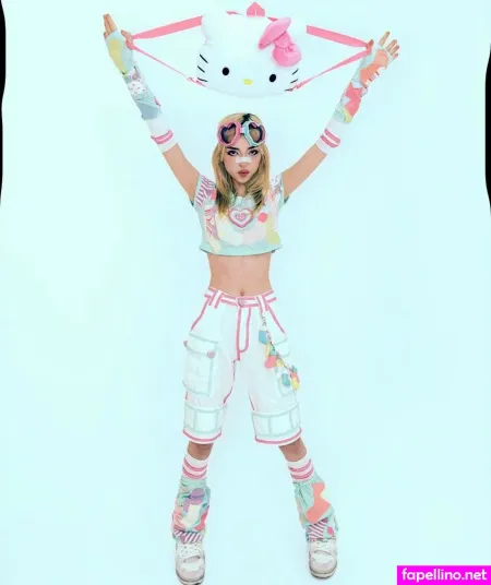 Sophie Powers OnlyFans Thumbnail #Am41r8pONR