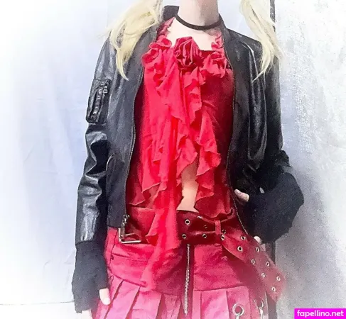 Sophie Powers OnlyFans Thumbnail #WdYwikEZG0