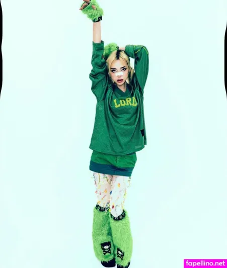 Sophie Powers OnlyFans Thumbnail #kKvzt3KW1a