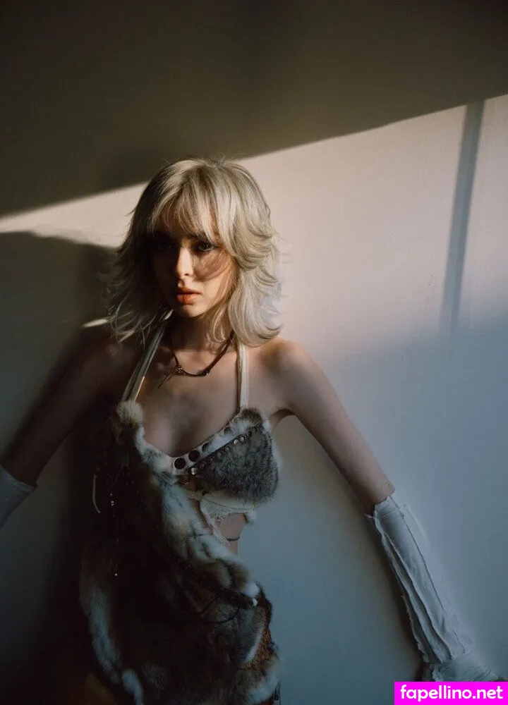 sophiep0wers Nude Leaked OnlyFans Photo #mw9v57nUh9