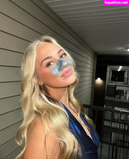 Sophie Riedemann OnlyFans Thumbnail #VsmUYarSO7