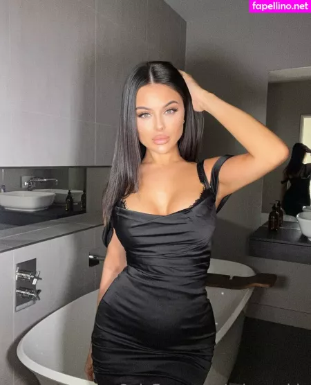 Sophie Ruby Blake OnlyFans Thumbnail #sqMrOAqxIC