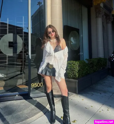 Sophie Silva OnlyFans Thumbnail #Q4m3YhrPwv