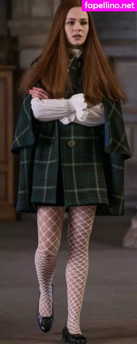 Sophie Skelton OnlyFans Thumbnail #GpcagBKF4w