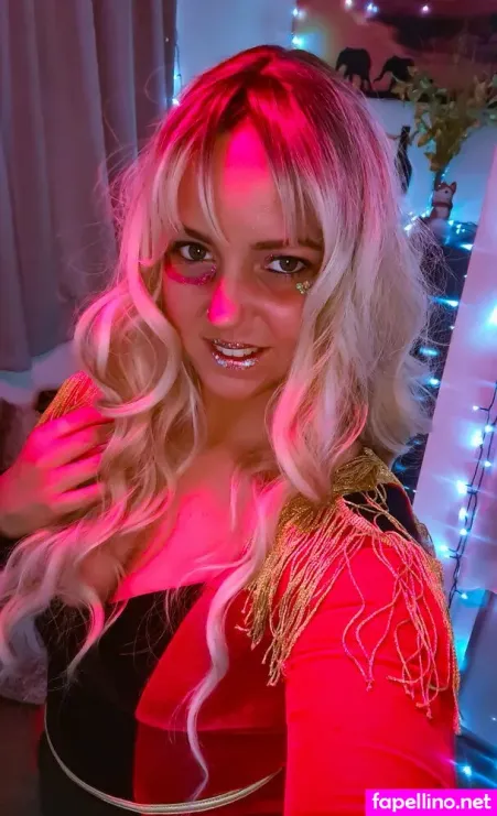 Sophie Skipper OnlyFans Thumbnail #K5QnCsojLp