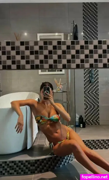 Sophie Slape OnlyFans Thumbnail #InDWCFyACw