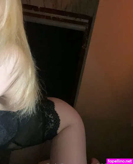 Sophie Taylooor OnlyFans Thumbnail #mrob2Hss87