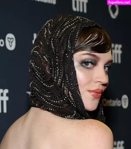Sophie Thatcher OnlyFans Thumbnail #HMLcBmzdV9