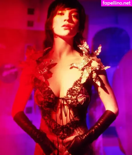Sophie Thatcher OnlyFans Thumbnail #X9ohhrntzt