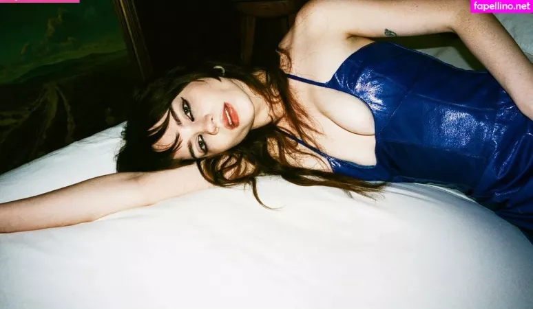 Sophie Thatcher OnlyFans Thumbnail #XAH7MxsGWE