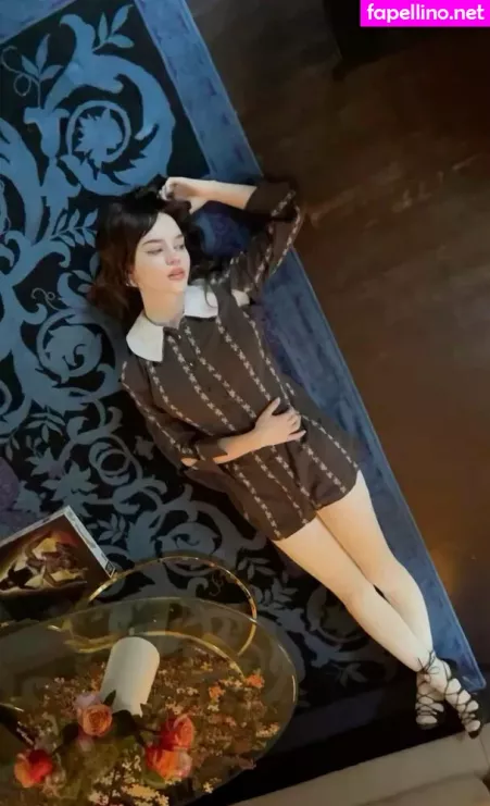 Sophie Thatcher OnlyFans Thumbnail #lDSt7pnSEy