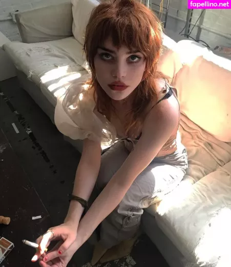 Sophie Thatcher OnlyFans Thumbnail #soMQv7bmkK
