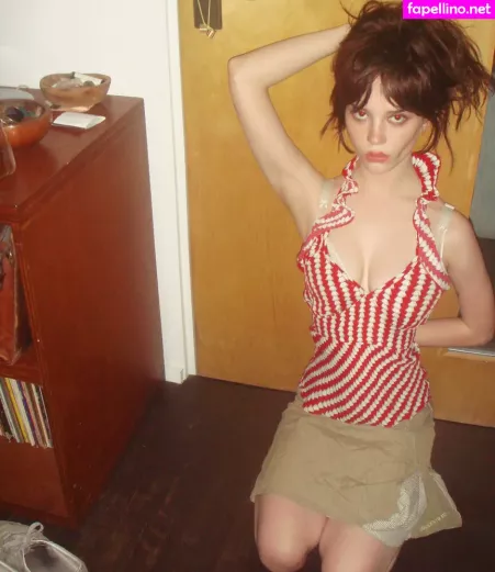 Sophie Thatcher OnlyFans Thumbnail #v0qptW24G1