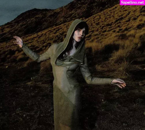 Sophie Thatcher OnlyFans Thumbnail #xmN3aZJYoe