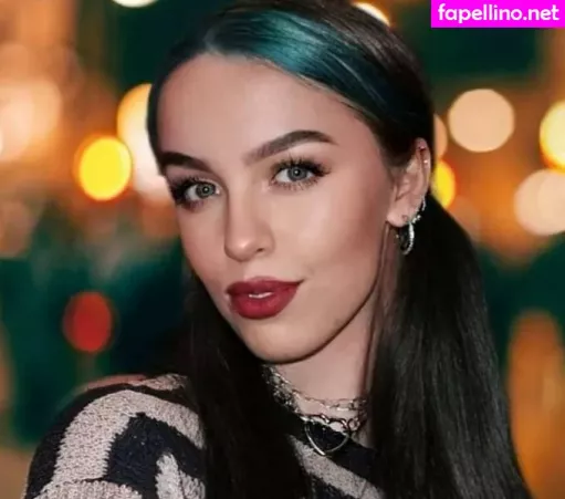 Sophie The Scientist OnlyFans Thumbnail #Z2XAjvBKbq