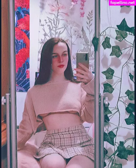 Sophie The Scientist OnlyFans Thumbnail #d6gPJ6XebC