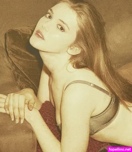 Sophie Thomas OnlyFans Thumbnail #6en9PON3Wo