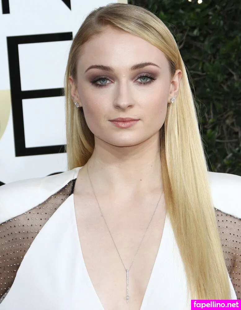 sexysophieturner, sophiet Nude Leaked OnlyFans Photo #9wldlrTIn8