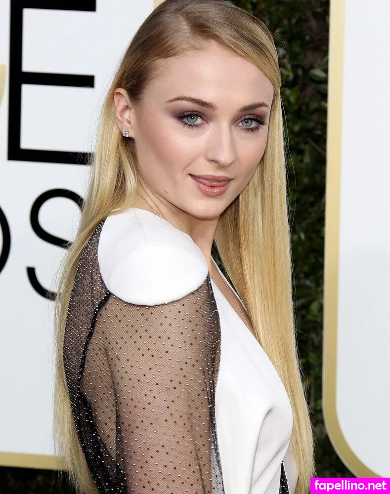 sexysophieturner, sophiet Nude Leaked OnlyFans Photo #S5LhlwKE7d