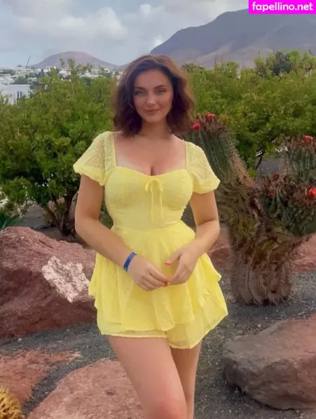 Sophie Wallace OnlyFans Thumbnail #Ox3iooKYVx