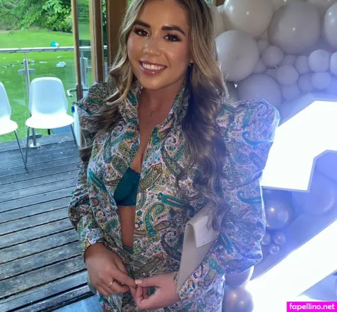 Sophie Williams OnlyFans Thumbnail #AkXgQxIlB0