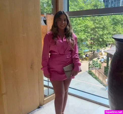 Sophie Williams OnlyFans Thumbnail #GvVMI3VpDN