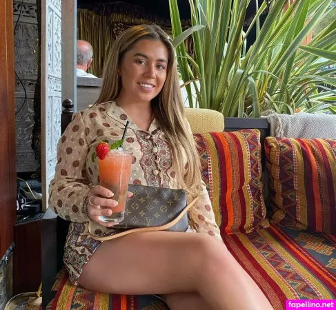 Sophie Williams OnlyFans Thumbnail #NRFr6xRwiM