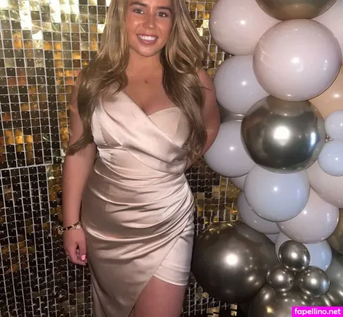 Sophie Williams OnlyFans Thumbnail #k1W81M2V93