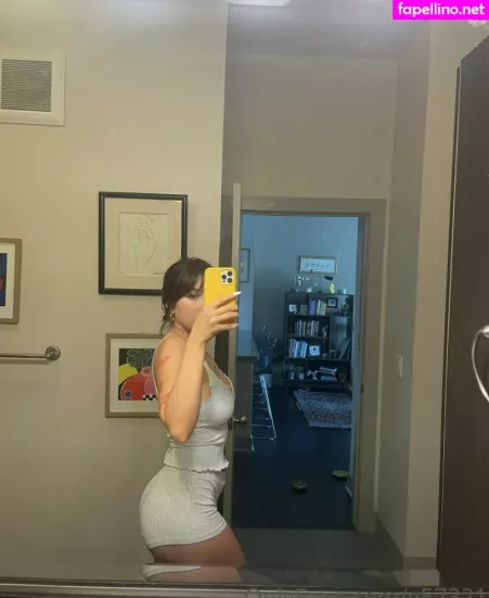 Sophie43 OnlyFans Thumbnail #N3w2USqKD0