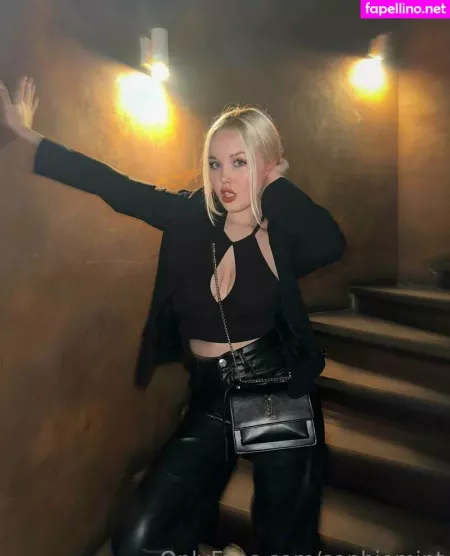 Sophiebbface OnlyFans Thumbnail #CJI8fxOzEB