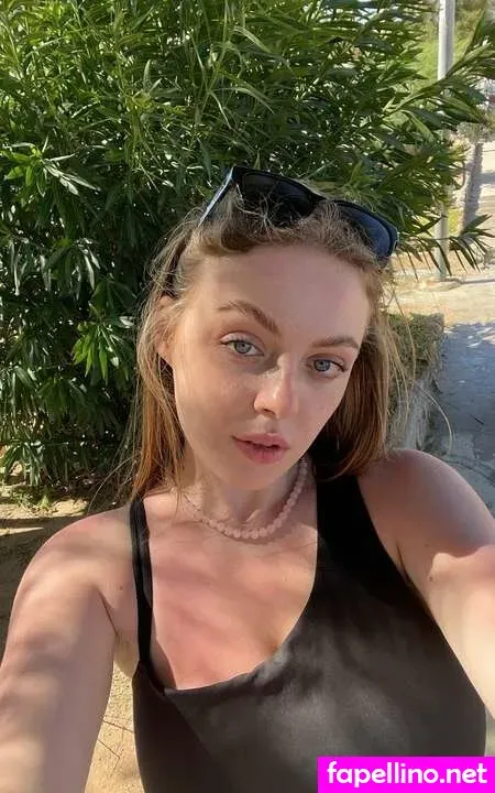 Sophiebloomsvip OnlyFans Thumbnail #peNawINaxe